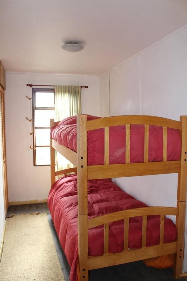 Hostal Torre De Babel Кастро Экстерьер фото