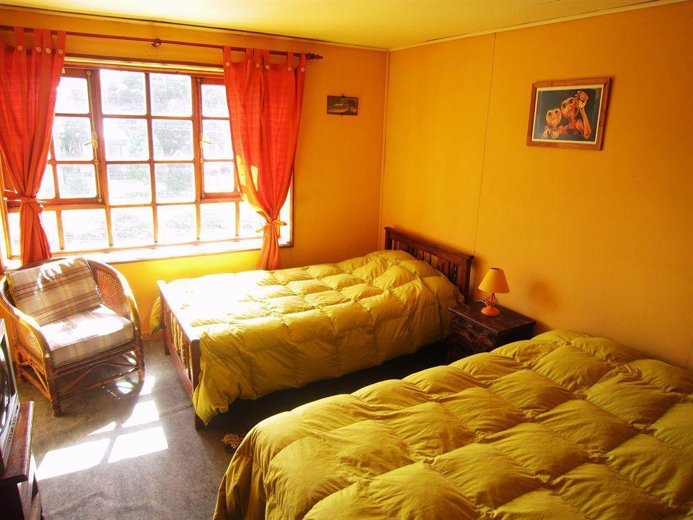 Hostal Torre De Babel Кастро Экстерьер фото